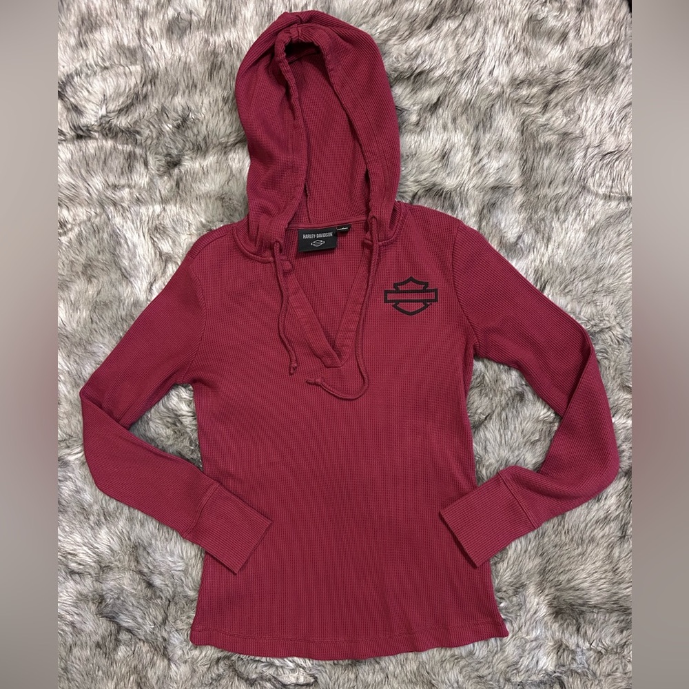 HD: Women's Burgundy Hoodie Top; long-sleeved, waffle/thermal, Size Small